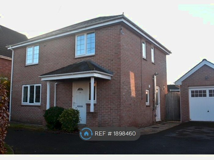 3 Bedroom Detached House To Rent In Grove Road, Exeter, EX5