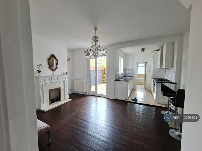 1 Bedroom Maisonette To Rent In Elm Road, London, KT3