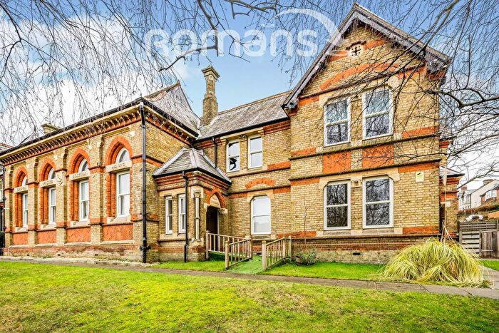 2 Bedroom Flat To Rent In Hughenden Road, High Wycombe, HP13