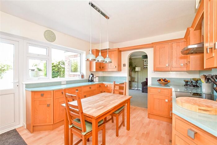 4 Bedroom Detached House For Sale In Poplar Grove, Hayling Island, Hampshire, PO11