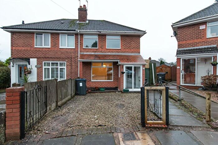 2 Bedroom House To Rent In Pennant Grove, Birmingham, B29