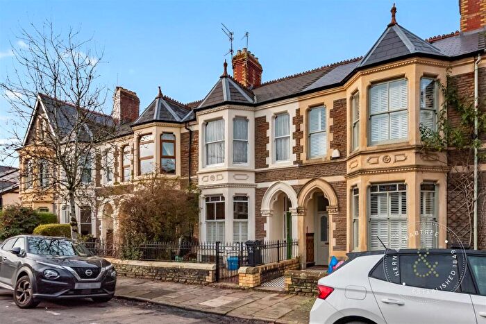 3 Bedroom Terraced House For Sale In Berthwin Street, Pontcanna, Cardiff, CF11