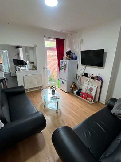 3 Bedroom Detached House To Rent In Florence Buildings, Hubert Road, Selly Oak, Birmingham, B29