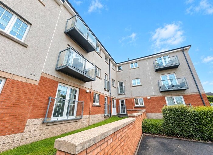 2 Bedroom Flat To Rent In Stewartfield Gardens, Glasgow, G74