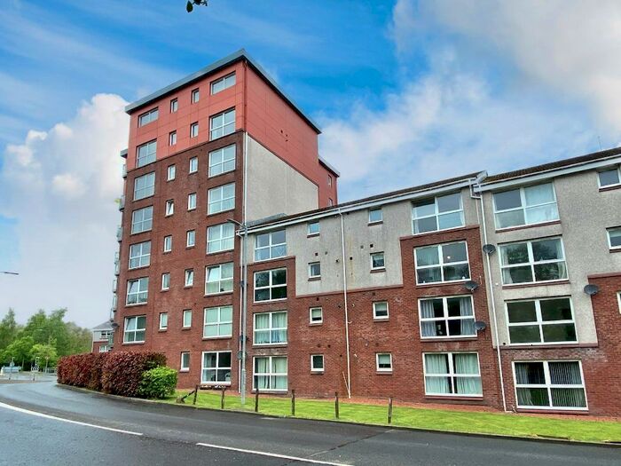 2 Bedroom Flat To Rent In Eaglesham Court, Hairmyres, East Kilbride, G75