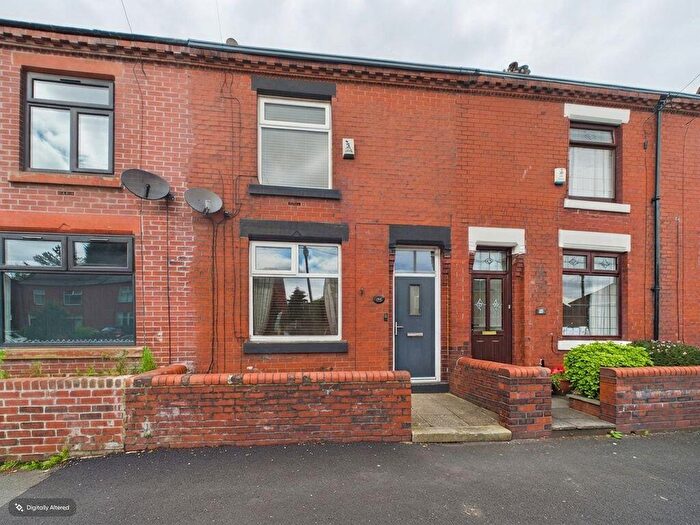 2 Bedroom Terraced House For Sale In Whitegate Lane, Chadderon, Oldham, OL9