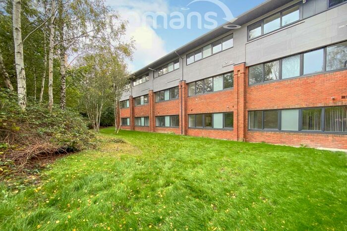 1 Bedroom Apartment To Rent In Fleet House, GU51