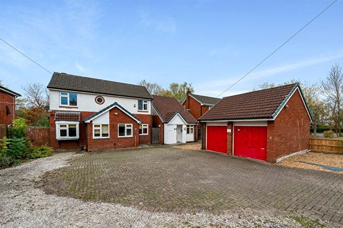 6 Bedroom Detached House For Sale In - Delenty Drive, Birchwood, Warrington, Cheshire, WA3