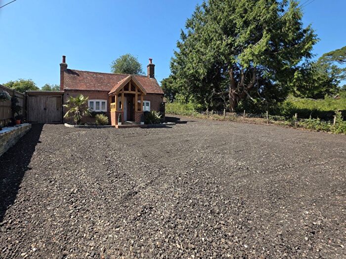 2 Bedroom Detached House For Sale In London Road, Hurst Green, Etchingham, TN19