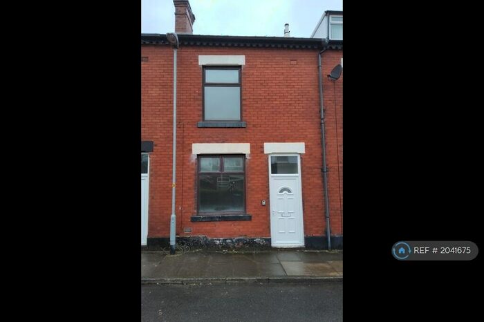 3 Bedroom Terraced House To Rent In Corry Street, Heywood, OL10