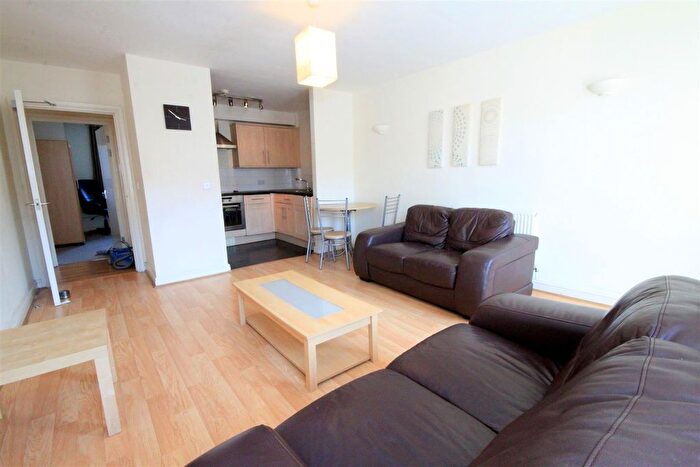 2 Bedroom Flat To Rent In Nun Street, Newcastle Upon Tyne, NE1