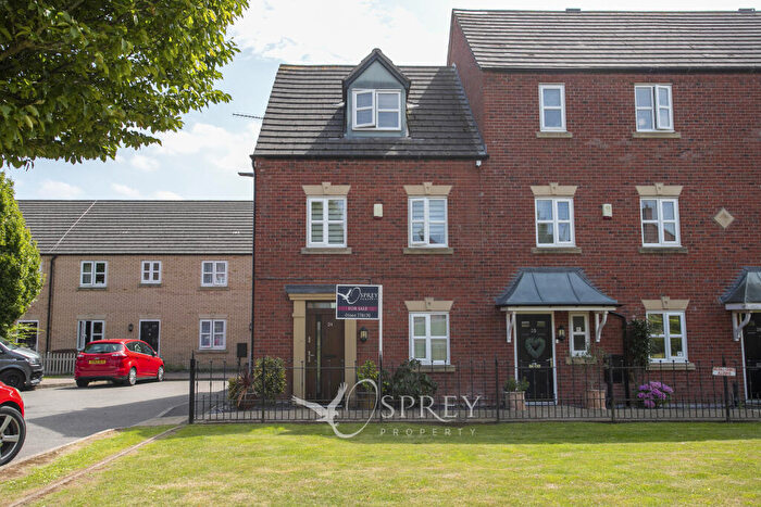 4 Bedroom Terraced House For Sale In Rossiter Close, Melton Mowbray, LE13