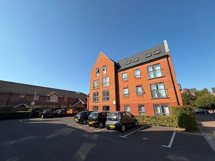 1 Bedroom Flat To Rent In Hulse Road, Southampton, SO15