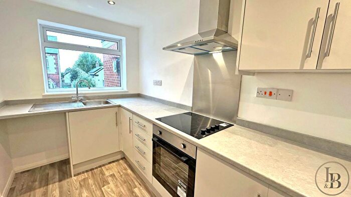 3 Bedroom Terraced House For Sale In Thorneywood Rise, Nottingham, NG3