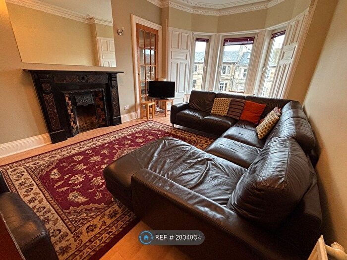 5 Bedroom Flat To Rent In East New Town, Edinburgh, EH7