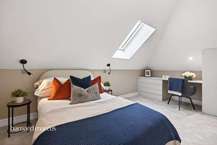 1 Bedroom Flat For Sale In Abbotswood Road, London, SW16