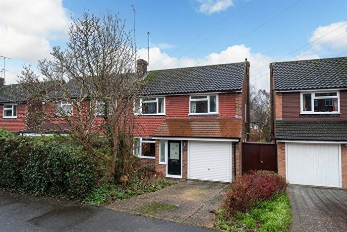 3 Bedroom Semi Detached House For Sale In Valley Walk, Croxley Green, Rickmansworth, WD3