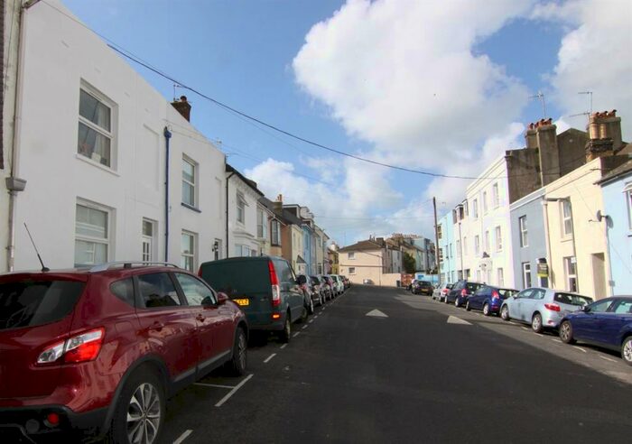 4 Bedroom Terraced House To Rent In Brighton, BN2