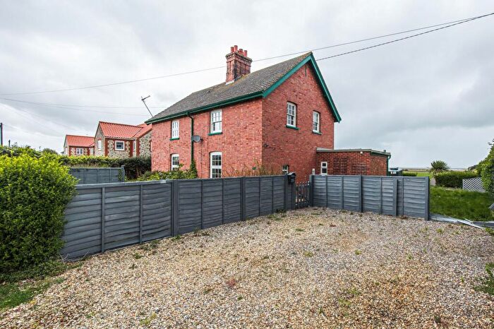 3 Bedroom Cottage For Sale In Titchwell, PE31