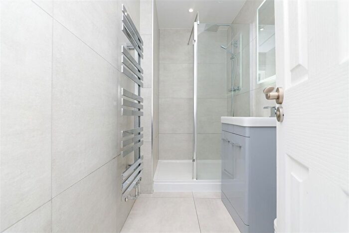 2 Bedroom Flat For Sale In Cassels Street, Carluke, ML8
