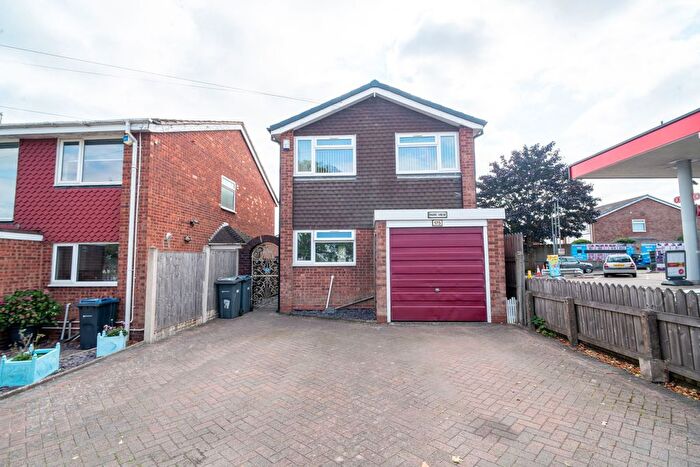 3 Bedroom Detached House For Sale In Maypole Lane, Birmingham, B14