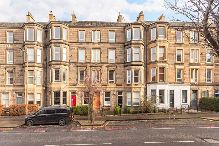 1 Bedroom Flat For Sale In Mcdonald Road, Leith, Edinburgh, EH7