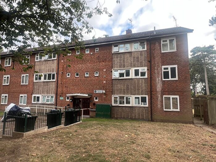 3 Bedroom Apartment To Rent In Ellerside Grove, Kings Heath, B31