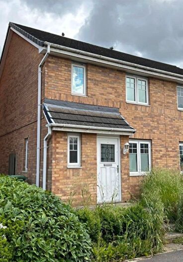 3 Bedroom Semi-Detached House To Rent In High Newham Road, Stockton-On-Tees, TS19
