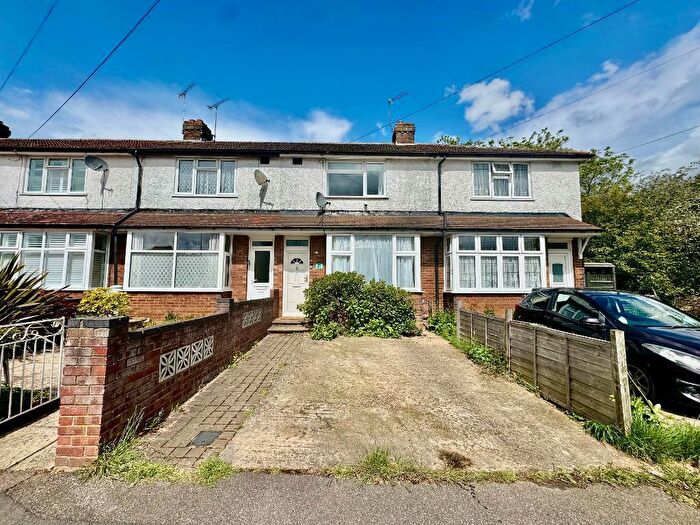 2 Bedroom Terraced House For Sale In Hawthorne Avenue, Putteridge, Luton, Bedfordshire, LU2