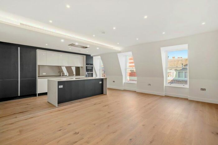 3 Bedroom Flat To Rent In Elie Saab Residences, Bayswater Road, London, Westminster, W2