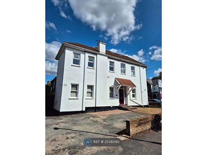 2 Bedroom Flat To Rent In Dornton Road, South Croydon, CR2