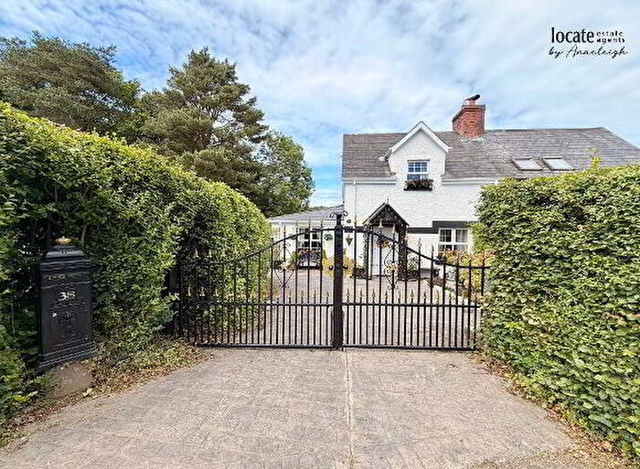 3 Bedroom Semi-detached Cottages For Sale In Whitehill Road, Eglinton, Derry, BT47