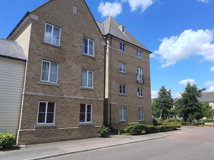 2 Bedroom Flat To Rent In Mortimer Gardens, Colchester, CO4