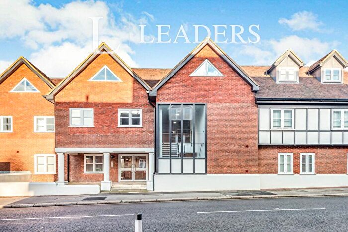 1 Bedroom Apartment To Rent In West Street, Reigate, RH2