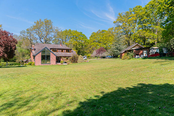 5 Bedroom Detached House For Sale In West Common, Langley, SO45