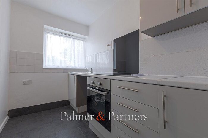 Apartment To Rent In Norwich Court, Chevallier Street, Ipswich, Suffolk, IP1