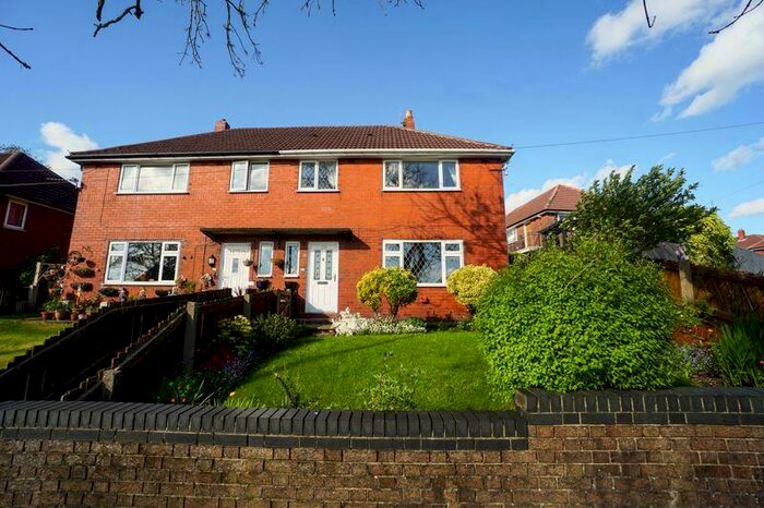 3 Bedroom Semi-Detached House To Rent In Winchester Way, Breightmet, BL2