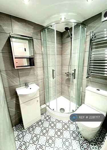 1 Bedroom Flat To Rent In Brookhill Road, London, SE18