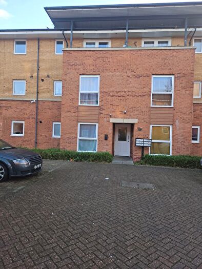 2 Bedroom Flat To Rent In Admiralty Close, West Drayton, UB7