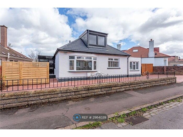 4 Bedroom Bungalow To Rent In Milton Crescent, Edinburgh, EH15