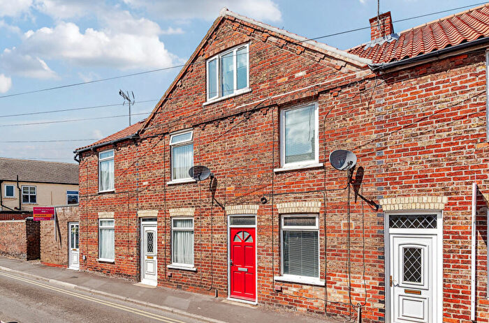 2 Bedroom Terraced House For Sale In Wilbert Grove, Beverley, East Riding Of Yorkshire, Uk, HU17