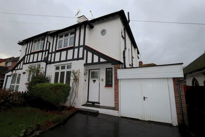 3 Bedroom Semi-Detached House To Rent In Belfairs Drive, Leigh-On-Sea, SS9