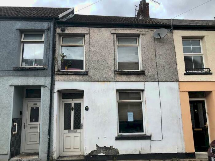 Terraced House For Sale In 3 Edmund Street, Porth, Rhondda Cynon Taff, CF39