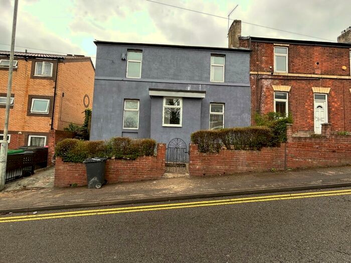 2 Bedroom End Of Terrace House To Rent In Hollowgate, Rotherham, ., S60