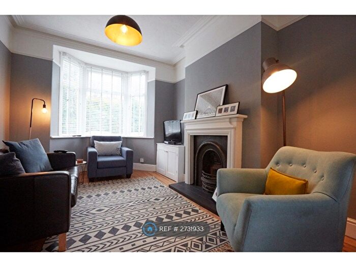 4 Bedroom Terraced House To Rent In Heaton Norris, Stockport, SK4