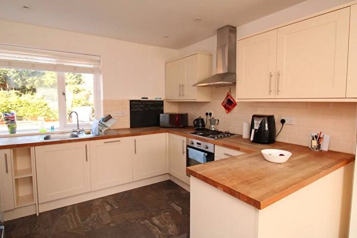 4 Bedroom Maisonette To Rent In Stansfield Road, London, SW9