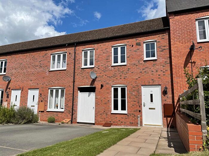 2 Bedroom Terraced House To Rent In Orwell Close, Stratford-upon-Avon, CV37