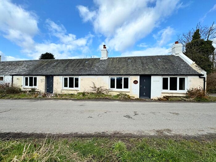 2 Bedroom Cottage For Sale In Old Mailings, Banton, G65