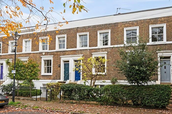 3 Bedroom Terraced House For Sale In Trigon Road, London, SW8
