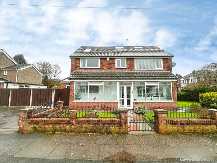 5 Bedroom Semi Detached House For Sale In Sandown Road, Unsworth, BL9